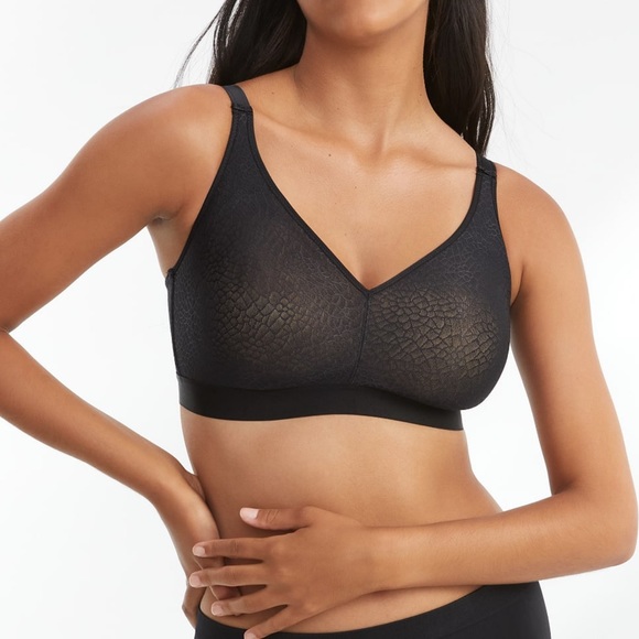 Chantelle C Magnifique Wire-Free Minimizer Bra | 38DDDD - Picture 1 of 11